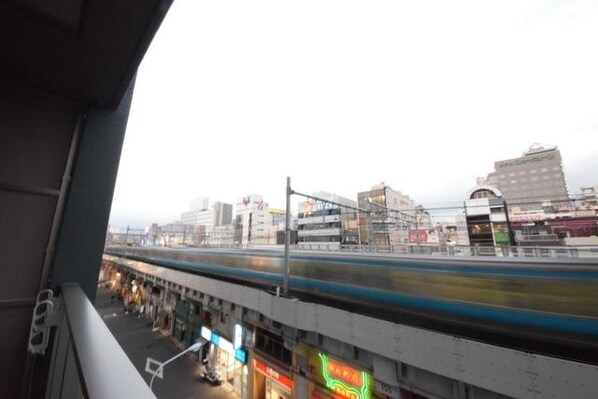 ザ・パークハビオ上野レジデンスの物件内観写真